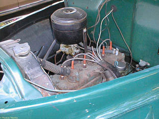 Flathead 6 engine in a Studebaker pickup truck